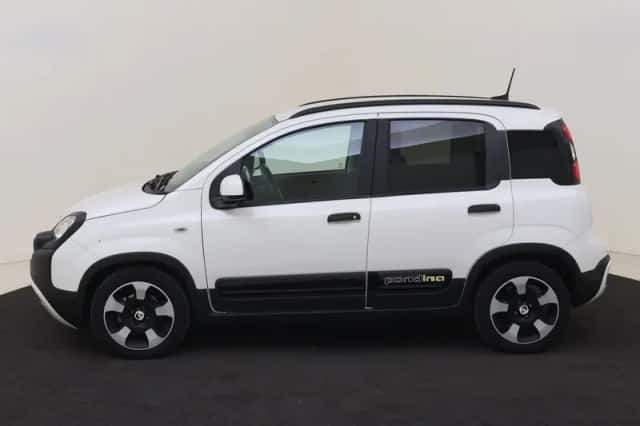 Fiat Panda (2025) thumbnail 2