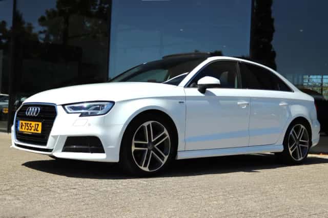 Audi A3 (2017) thumbnail 1