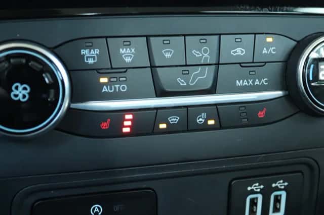 Ford EcoSport (2018) thumbnail 5