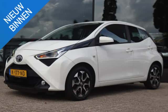Toyota Aygo (2019) thumbnail 1