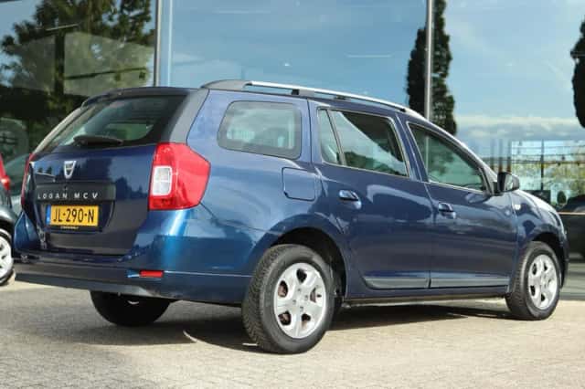 Dacia Logan (2016) thumbnail 2