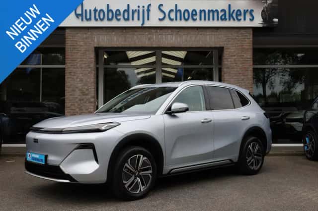 Geely Starray EM-i (2026) thumbnail 1