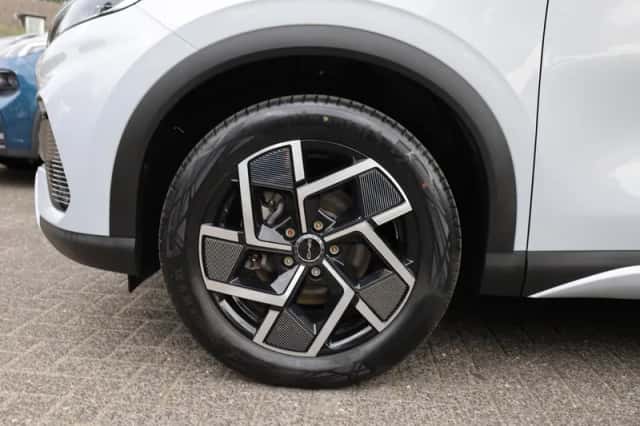 BYD Atto 3 (2023) thumbnail 6