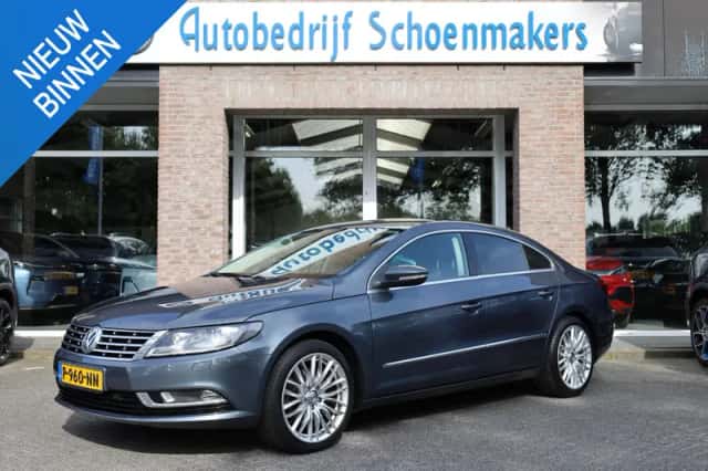 Volkswagen CC (2015) thumbnail 1