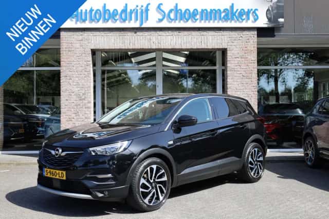 Opel Grandland X (2018) thumbnail 1