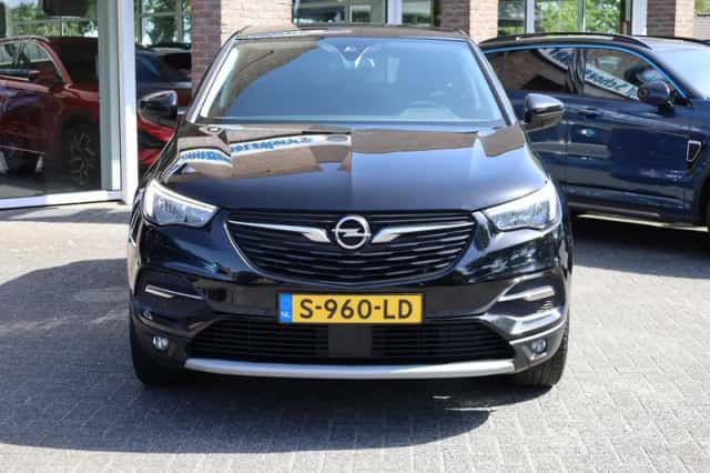 Opel Grandland X (2018) thumbnail 4