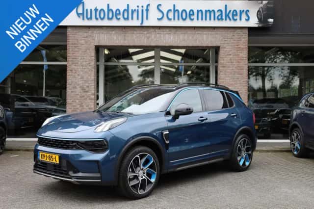Lynk & Co 01 (2023) thumbnail 1