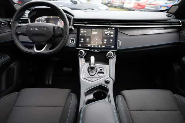 Lynk & Co 01 (2023) thumbnail 5