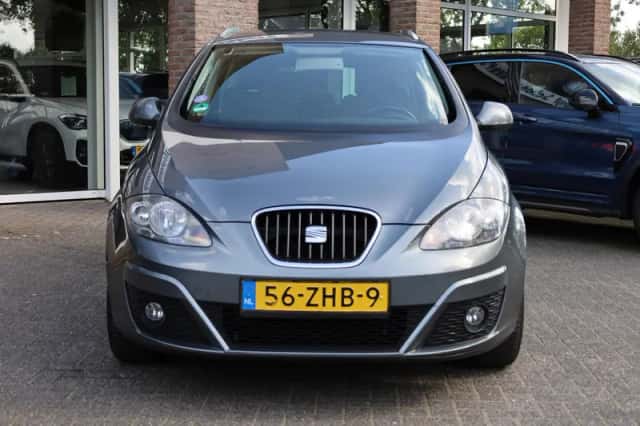 SEAT Altea XL (2012) thumbnail 4
