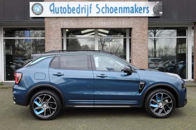 Lynk & Co 01 (2023) thumbnail 2