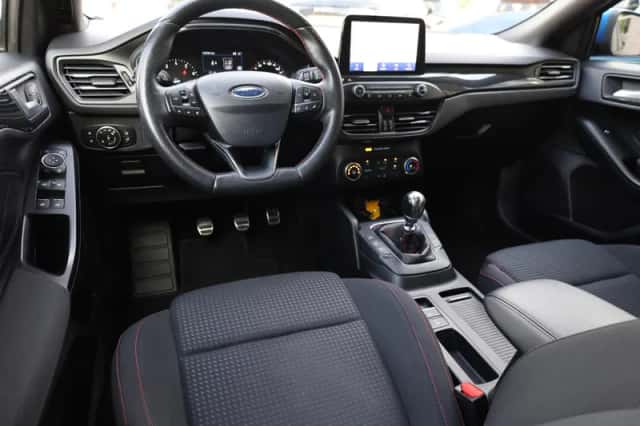 Ford Focus (2019) thumbnail 5