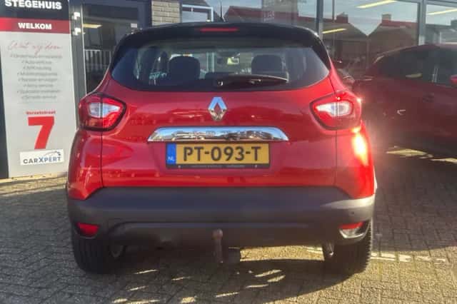 Renault Captur (2017) thumbnail 6