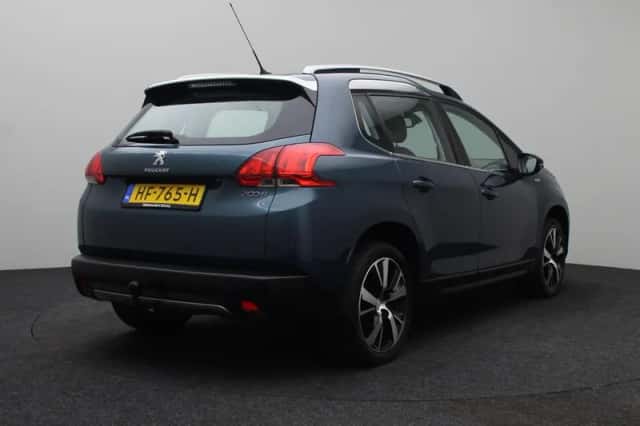 Peugeot 2008 (2015) thumbnail 3