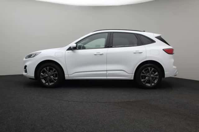 Ford Kuga (2022) thumbnail 5