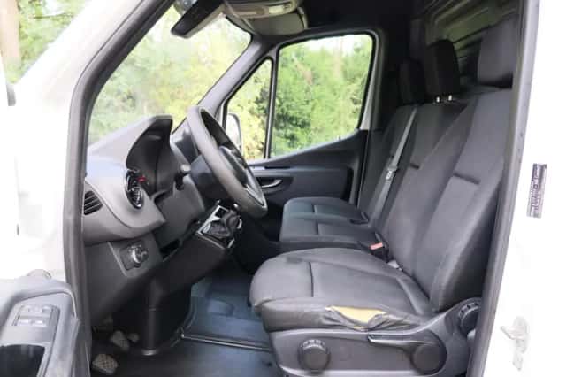 Mercedes-Benz Sprinter (2021) thumbnail 6