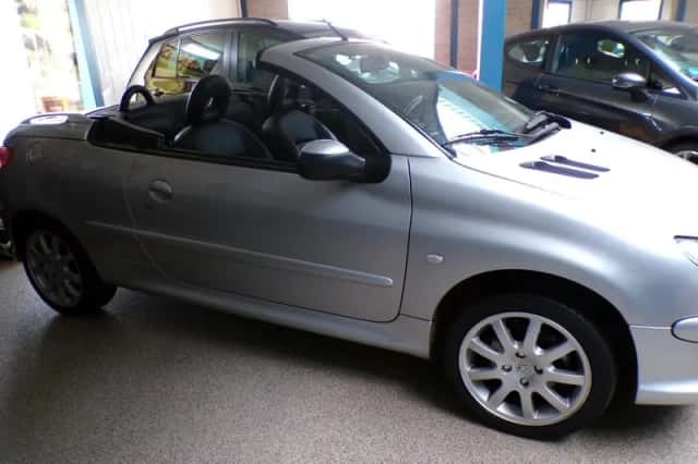 Peugeot 206 (2003) thumbnail 2