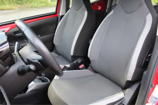 Toyota Aygo (2021) thumbnail 6