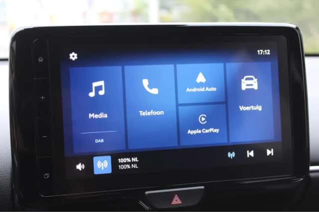 Toyota Yaris (2024) thumbnail 5