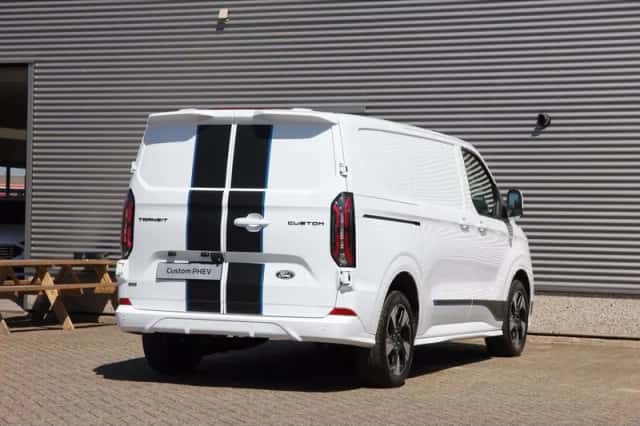 Ford Transit (2026) thumbnail 5