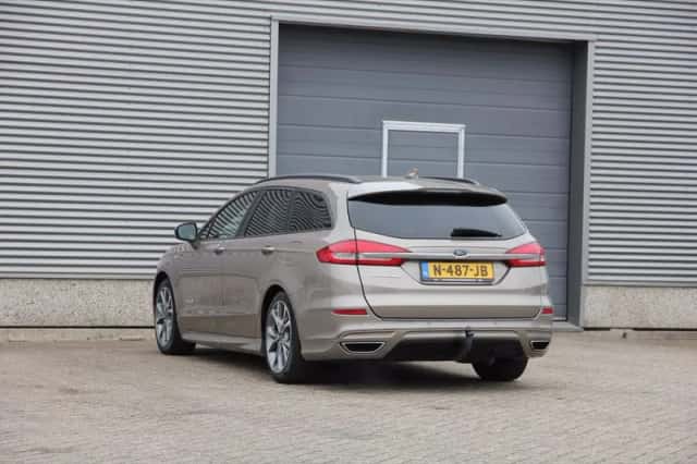 Ford Mondeo (2020) thumbnail 6