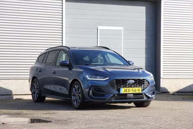 Ford Focus (2025) thumbnail 4