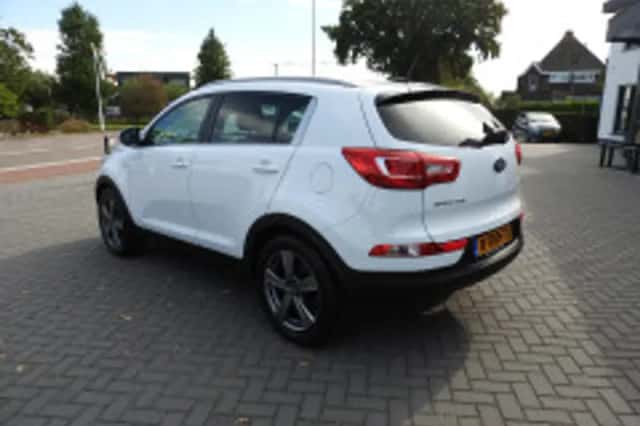 Kia Sportage (2014) thumbnail 5