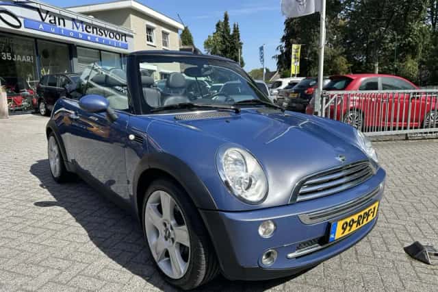 MINI Cabrio (2005) thumbnail 6