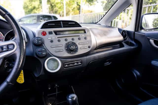 Honda Jazz (2009) thumbnail 4