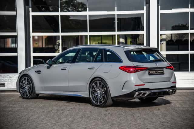 Mercedes-Benz C-Klasse (2024) thumbnail 3