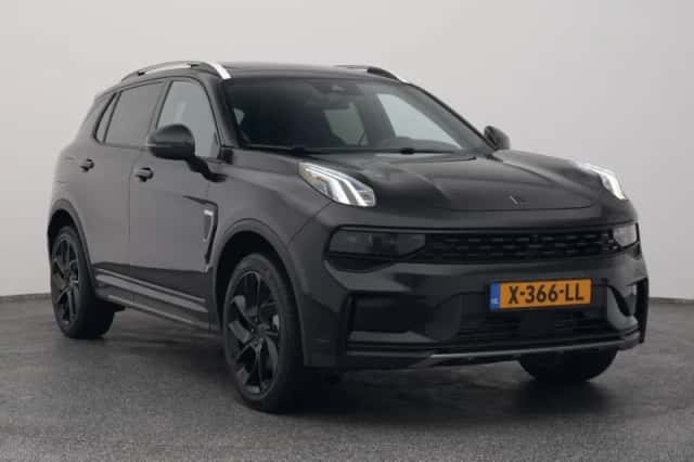Lynk & Co 01 (2023) thumbnail 2
