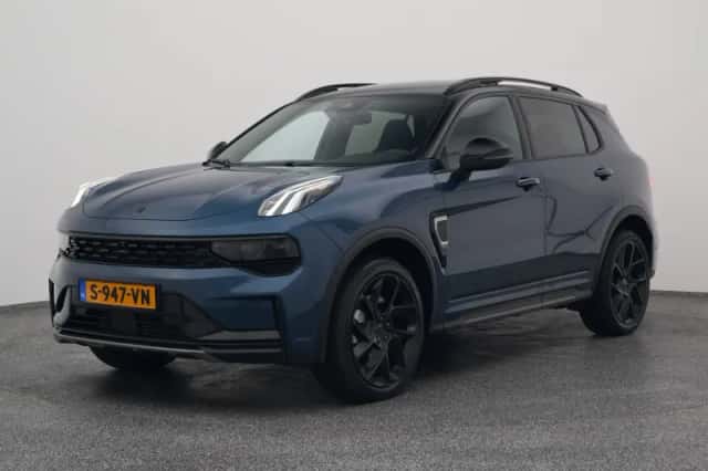 Lynk & Co 01 (2023) thumbnail 1
