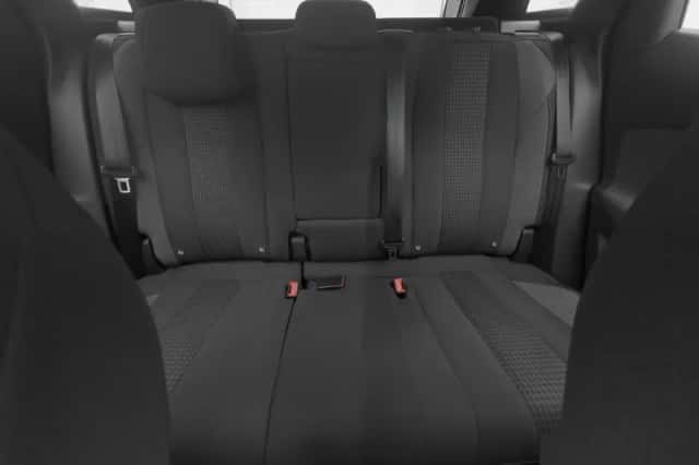 Peugeot 3008 (2021) thumbnail 4