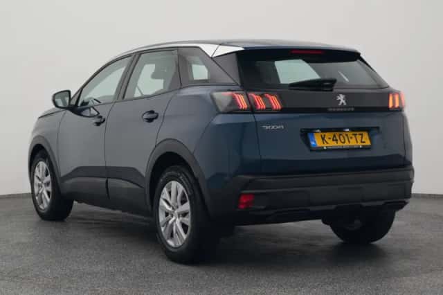 Peugeot 3008 (2021) thumbnail 5