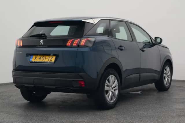 Peugeot 3008 (2021) thumbnail 6