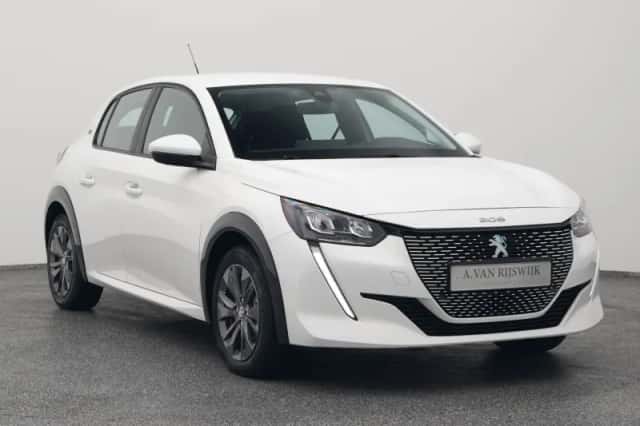 Peugeot e-208 (2021) thumbnail 2