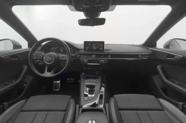Audi A5 (2017) thumbnail 3