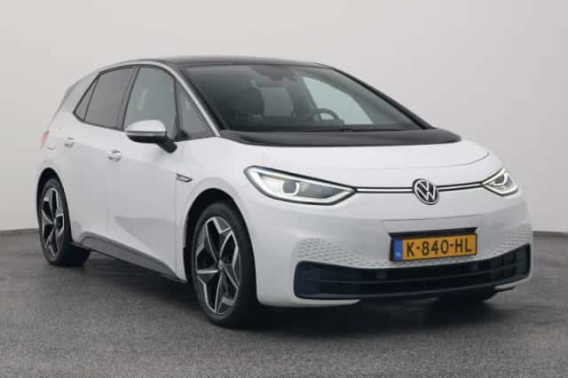 Volkswagen ID.3 (2020) thumbnail 2