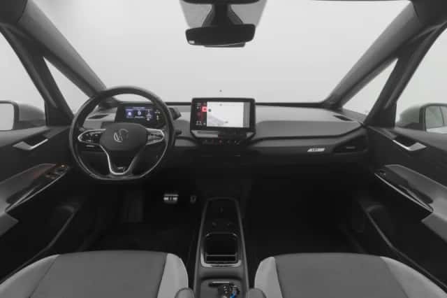 Volkswagen ID.3 (2020) thumbnail 3