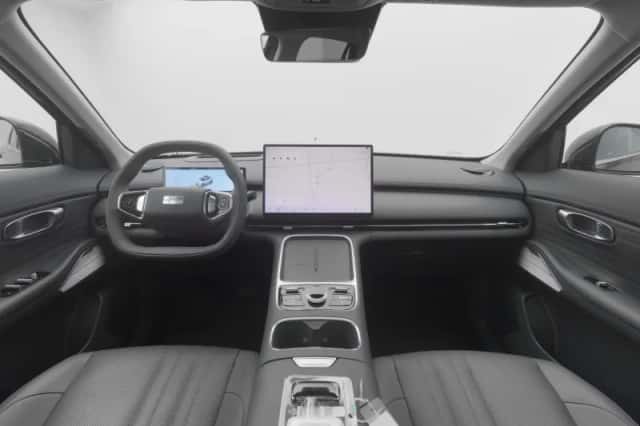 Geely Starray (2026) thumbnail 3