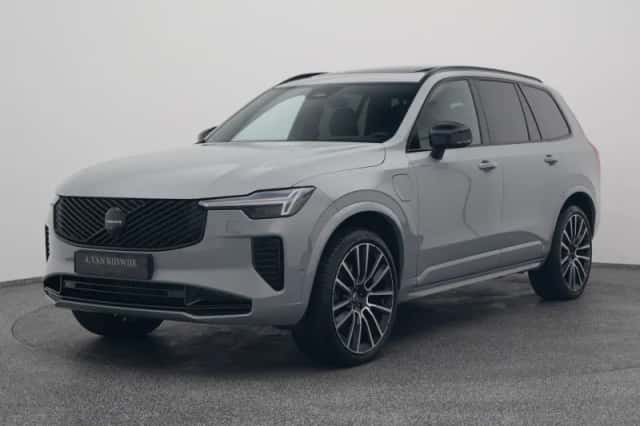 Volvo XC90 (2026) thumbnail 1