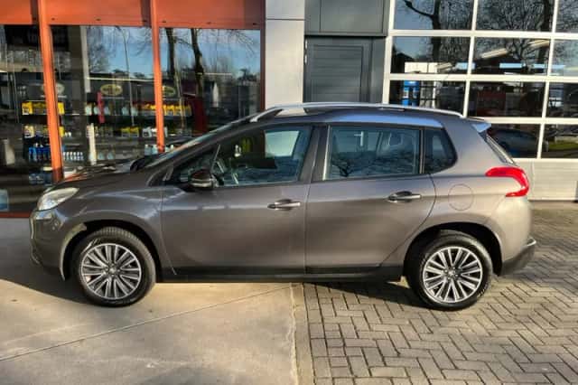 Peugeot 2008 (2014) thumbnail 6