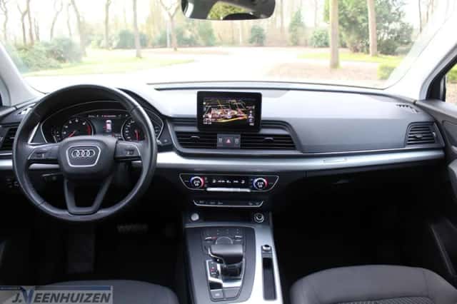 Audi Q5 (2017) thumbnail 3