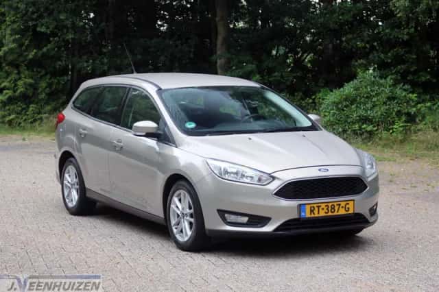 Ford Focus (2015) thumbnail 1