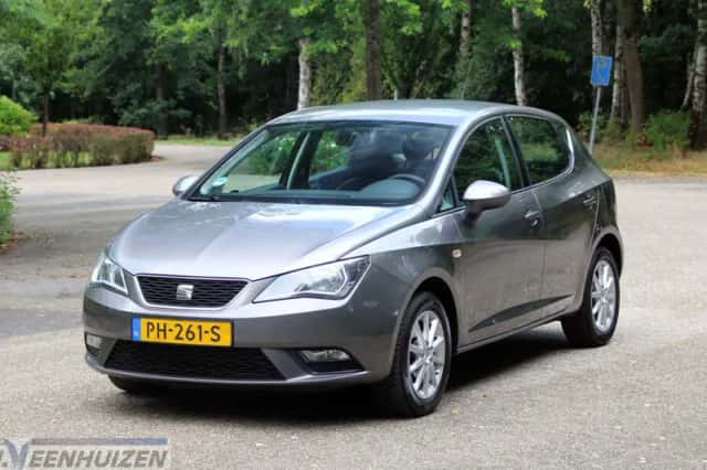 SEAT Ibiza (2017) thumbnail 5