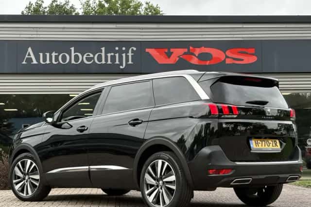 Peugeot 5008 (2020) thumbnail 5