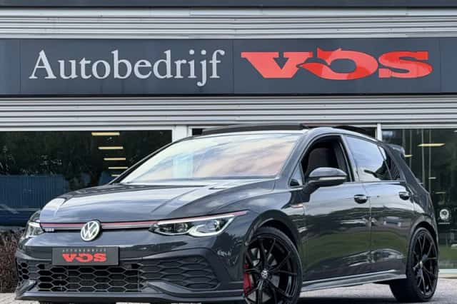 Volkswagen Golf (2021) thumbnail 1