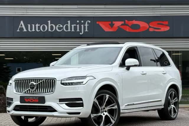 Volvo XC90 (2021) thumbnail 1