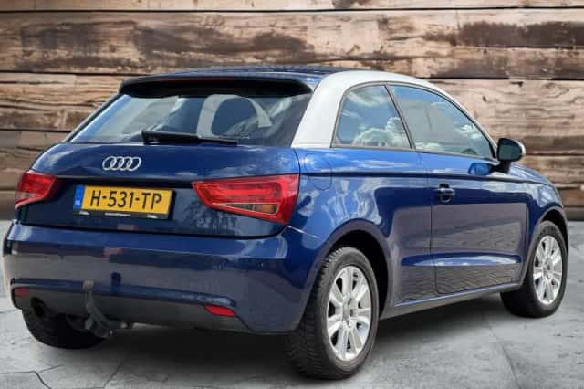 Audi A1 (2013) thumbnail 4