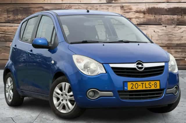 Opel Agila (2012) thumbnail 2