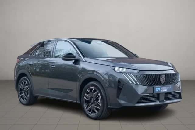 Peugeot 3008 (2025) thumbnail 1